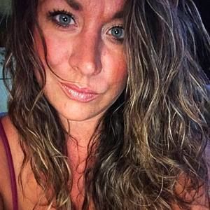 Meet your Posher, Candy